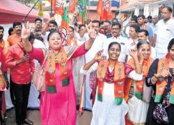 സുരേഷ് ഗോപിയുടെ വിജയം കേരളം പഠനവിഷയമാക്കണം
