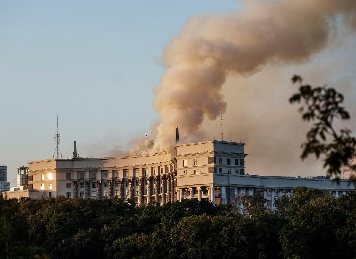 Kiev under fire
